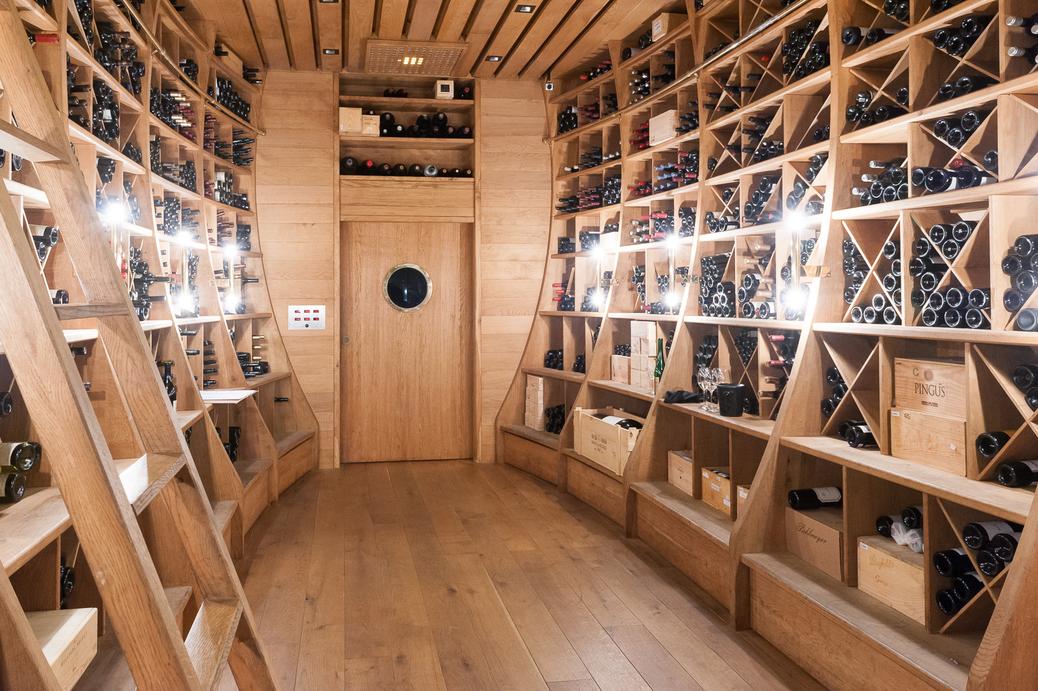 Weinarchiv im Palais Coburg - Vienna